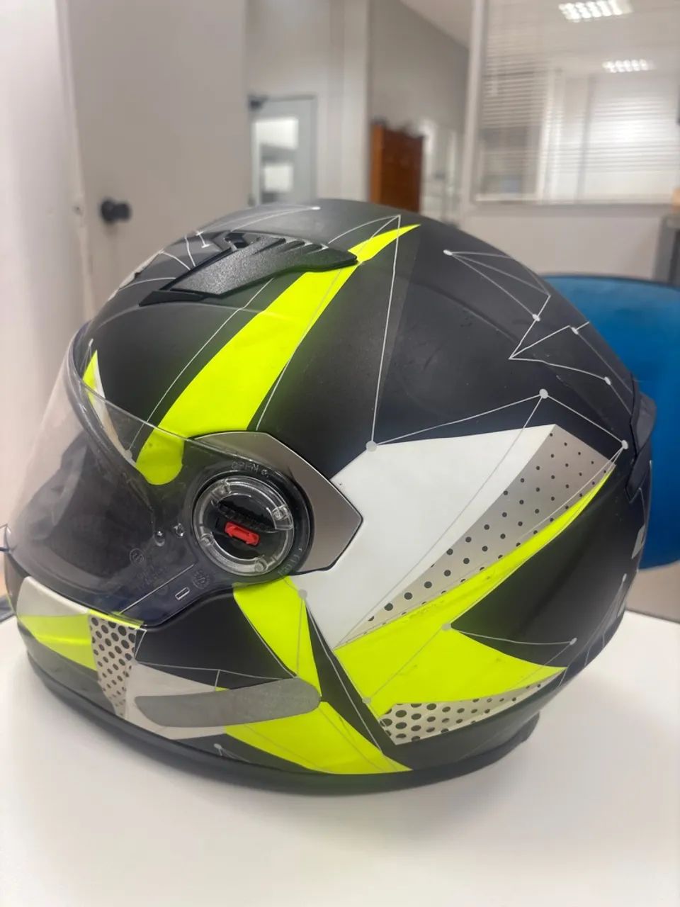 Capacete + Jaqueta + Luvas - Foto 2