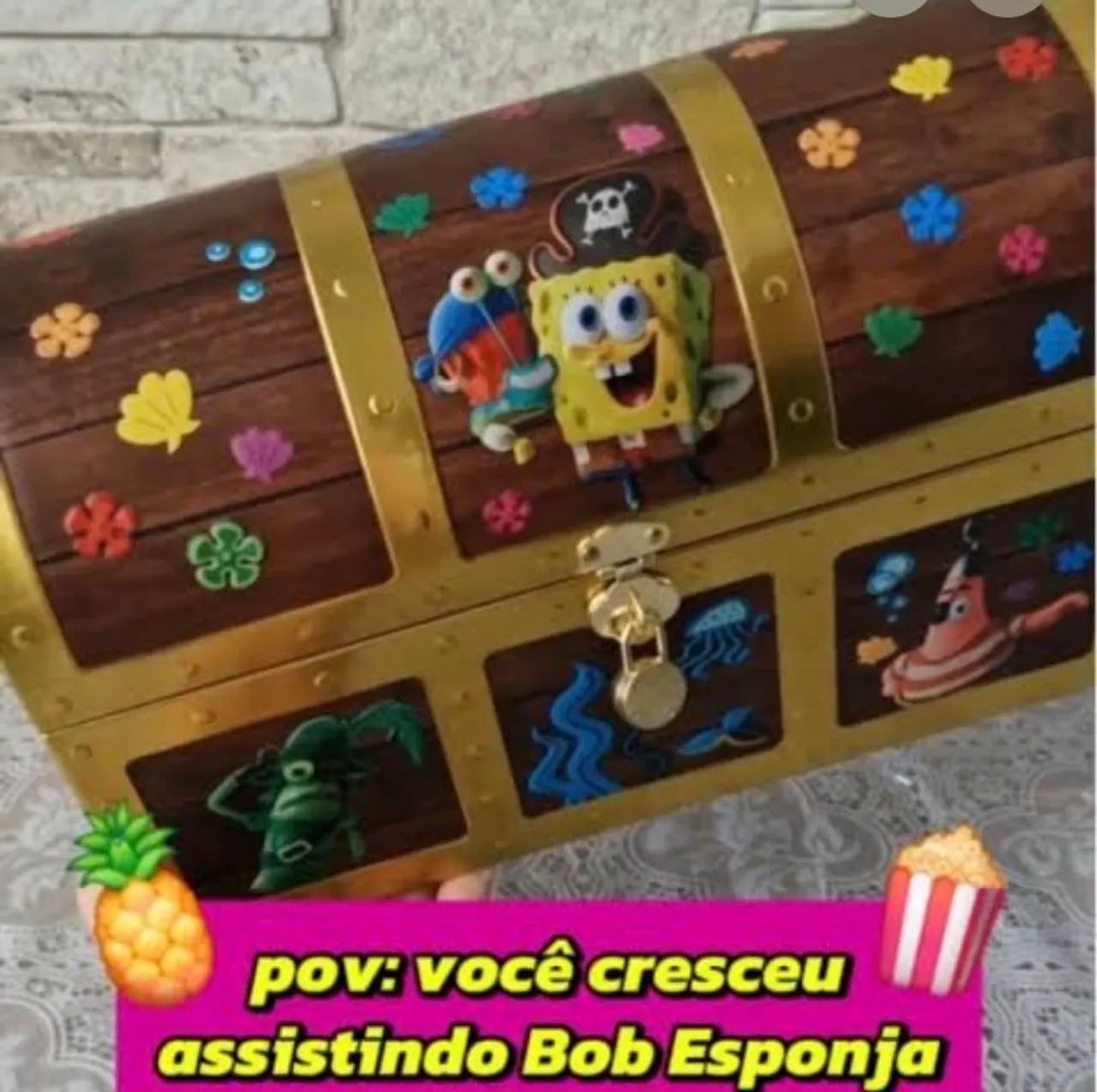 Baú Bob Esponja Calça Quadrada Balde de Pipoca em Metal Filme 2025 Oficial  - Foto 4