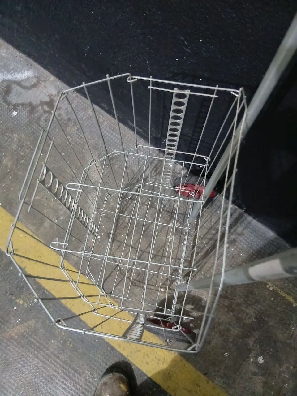 Carinho de feiras 50 reais  - Foto 5