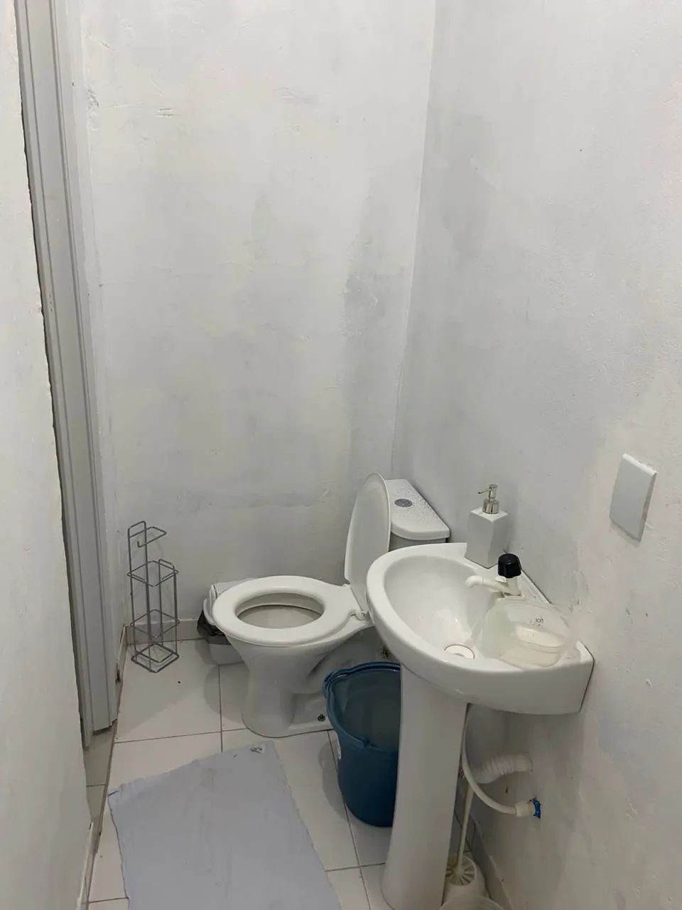 Alugo ponto comercial na feira da 25 - Foto 5