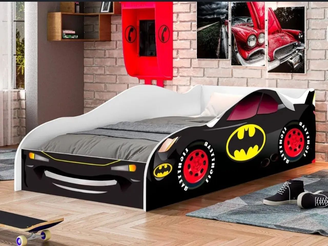Cama carro Batman infantil ( lacrada nova )