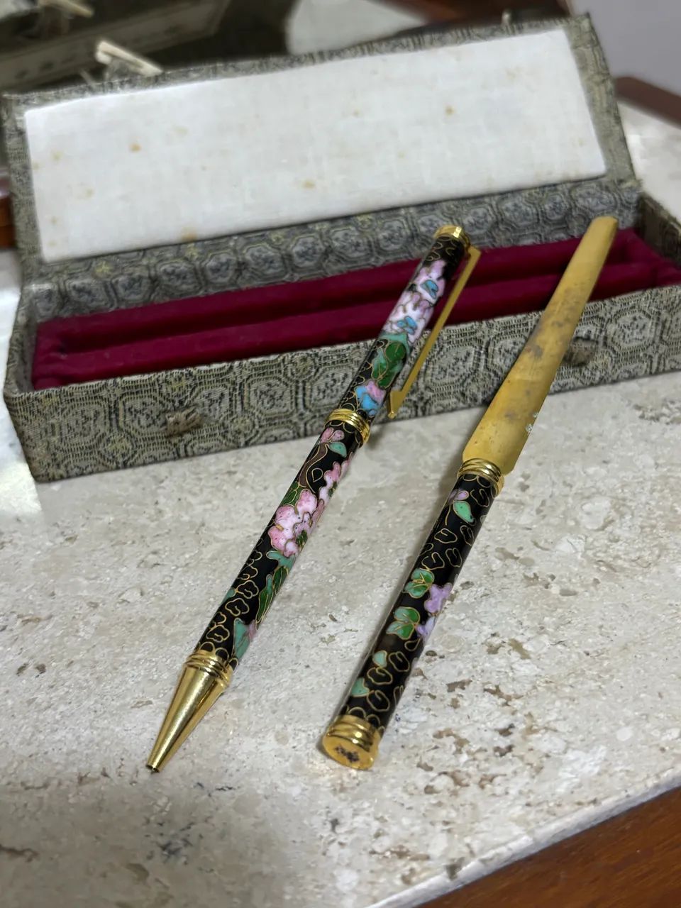 Estojo com caneta e abridor de cartas em cloisonè - Foto 3