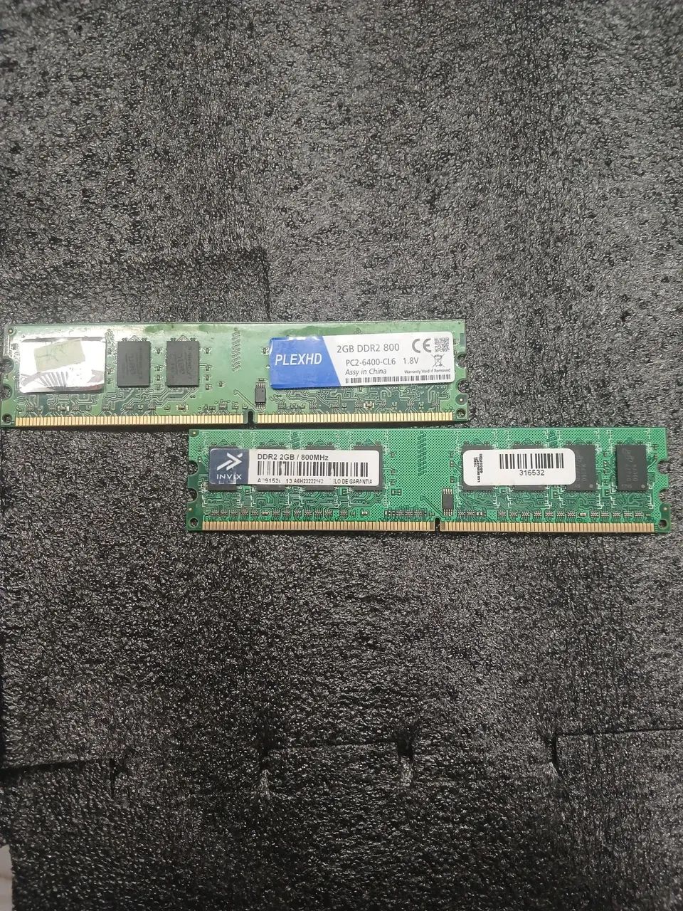 04 Gb Memória RAM DDR2  800 MHz 