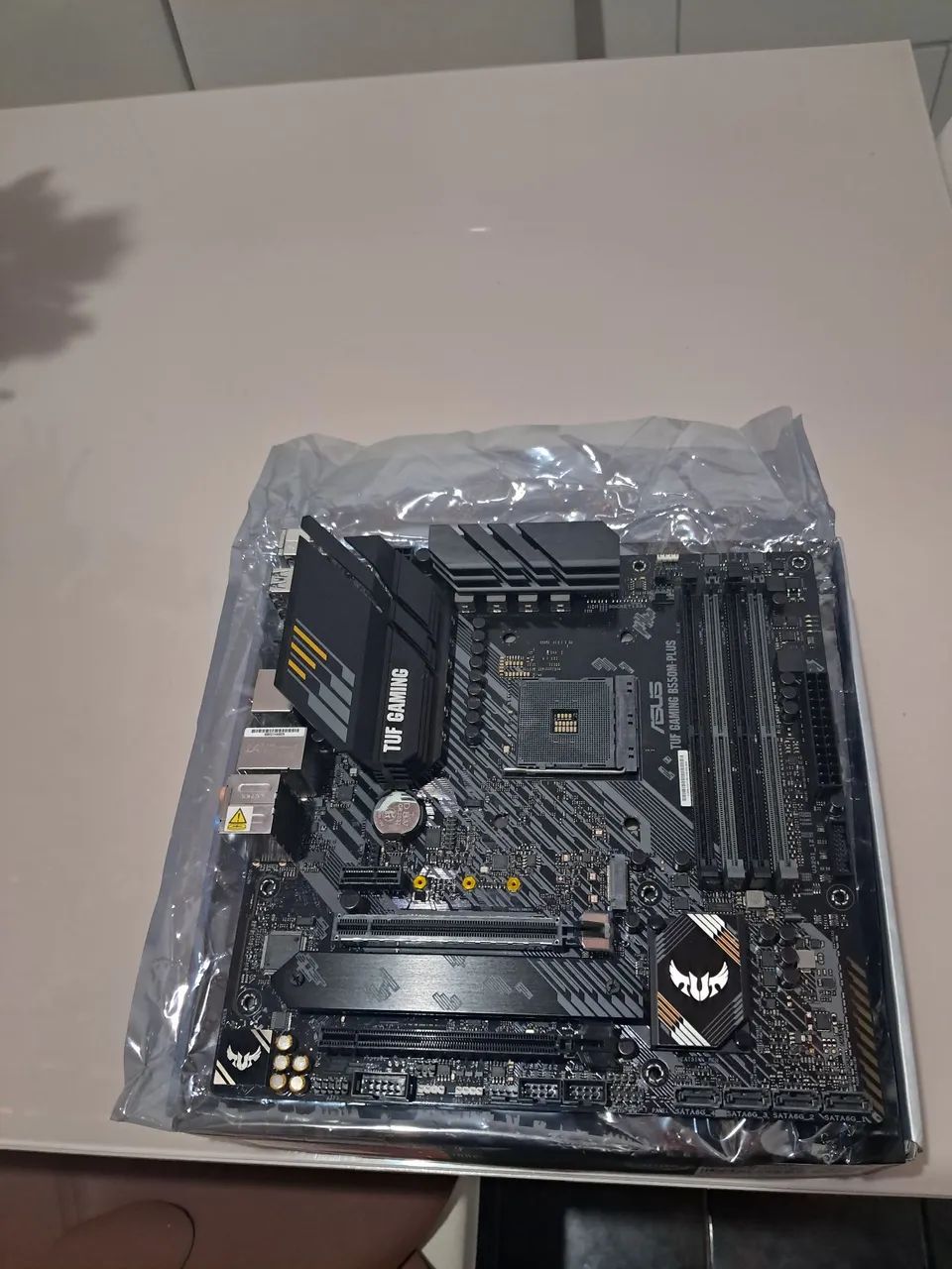 Placa-mãe ASUS TUF Gaming B550M ? AM4