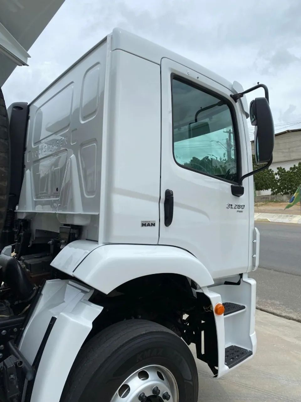 VW Constellation 31.280 6x4 - 2019 - Foto 5