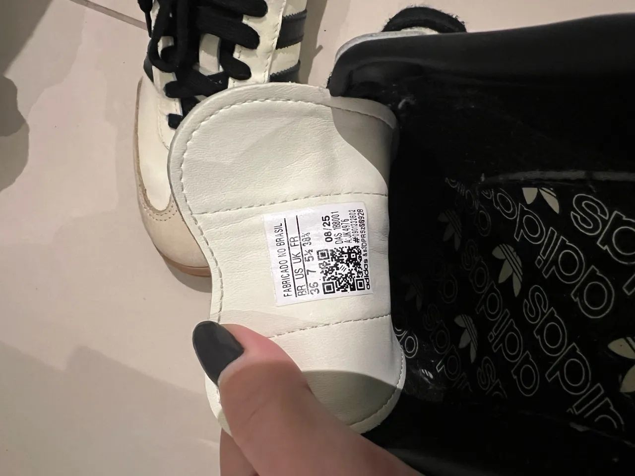 Tênis adidas samba  - Foto 4