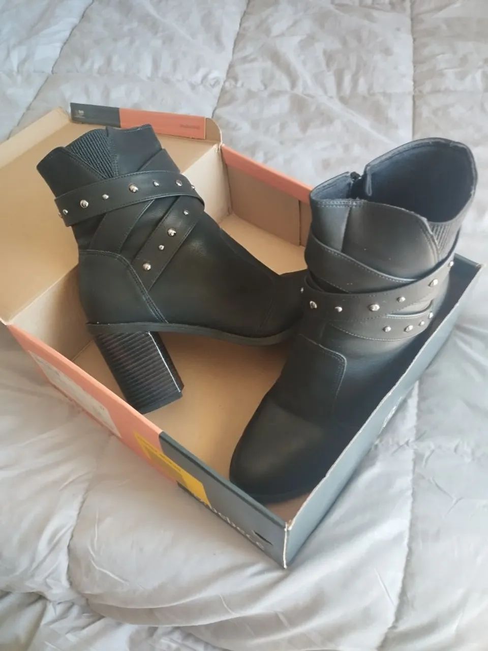Bota feminina  - Foto 5