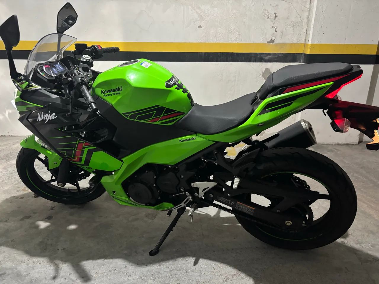 Impecável Kawasaki Ninja 400 2024 - Foto 4