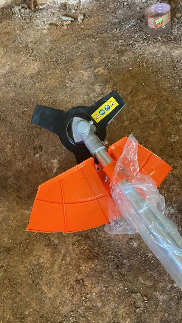 Roçadeira Stihl FS 350 nova - Foto 2