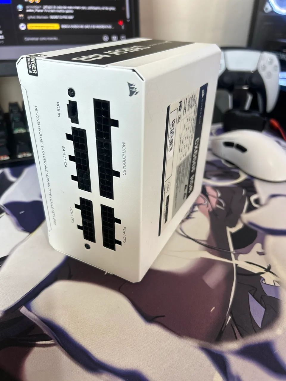 Fonte 650W Corsair 
