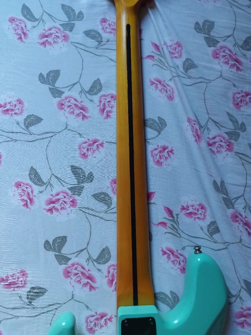 Vendo contra baixo de 4 cordas da marca GIÁCOMO  - Foto 6