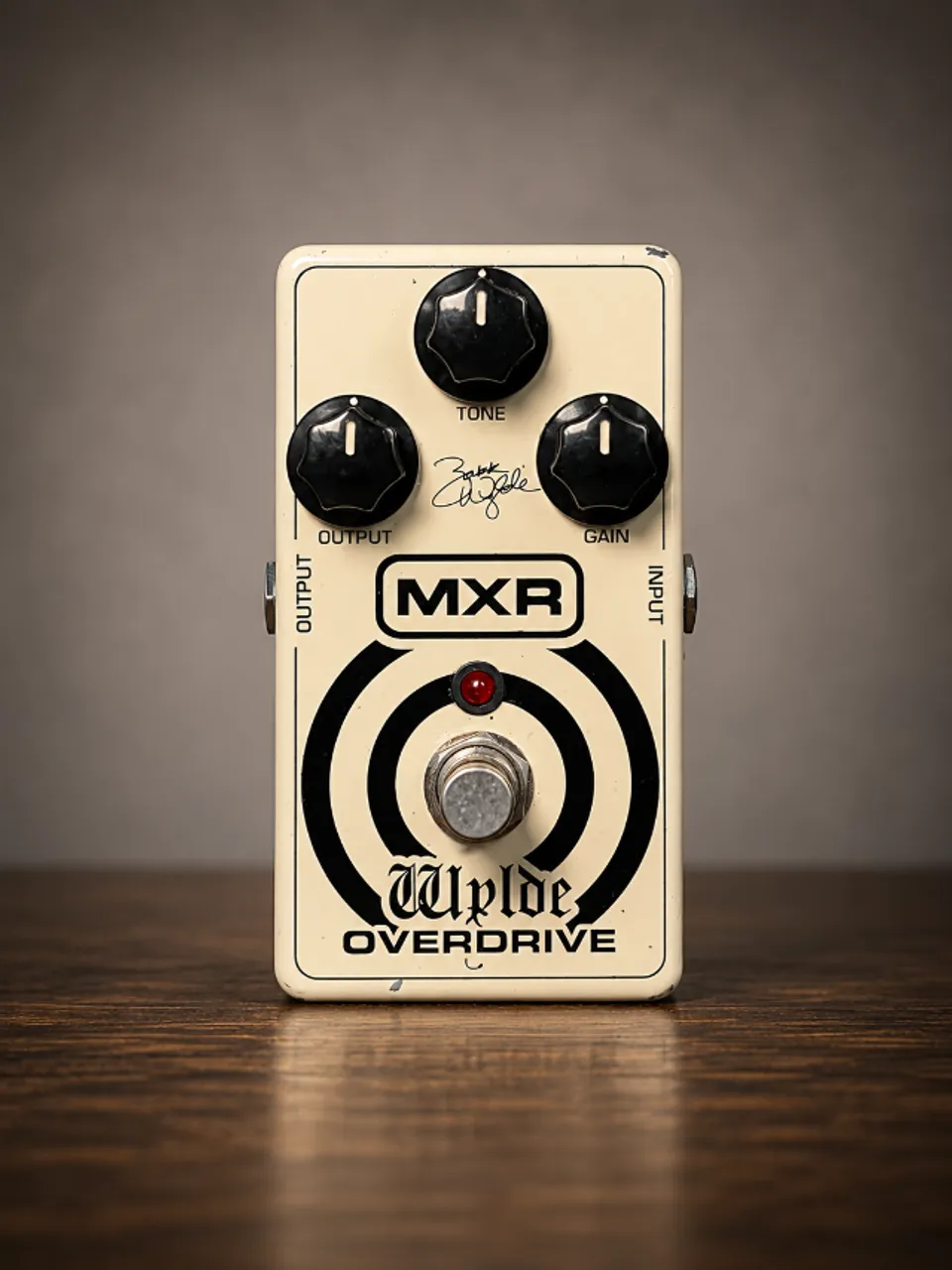 Pedal Boss Multi Overtone MO-2 seminovo com garantia