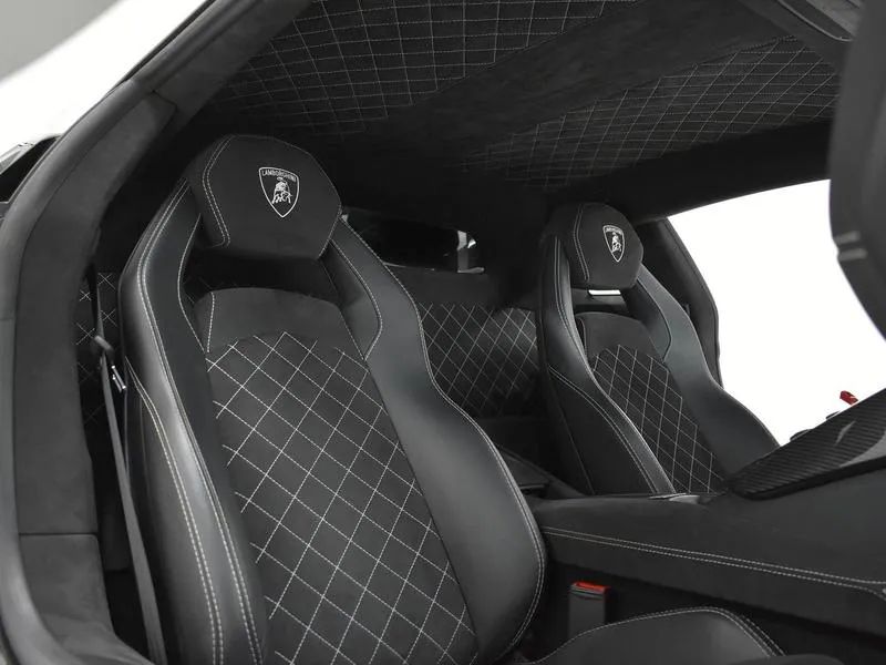 Lamborghini Aventador S LP 740-4, foto 17 de 20