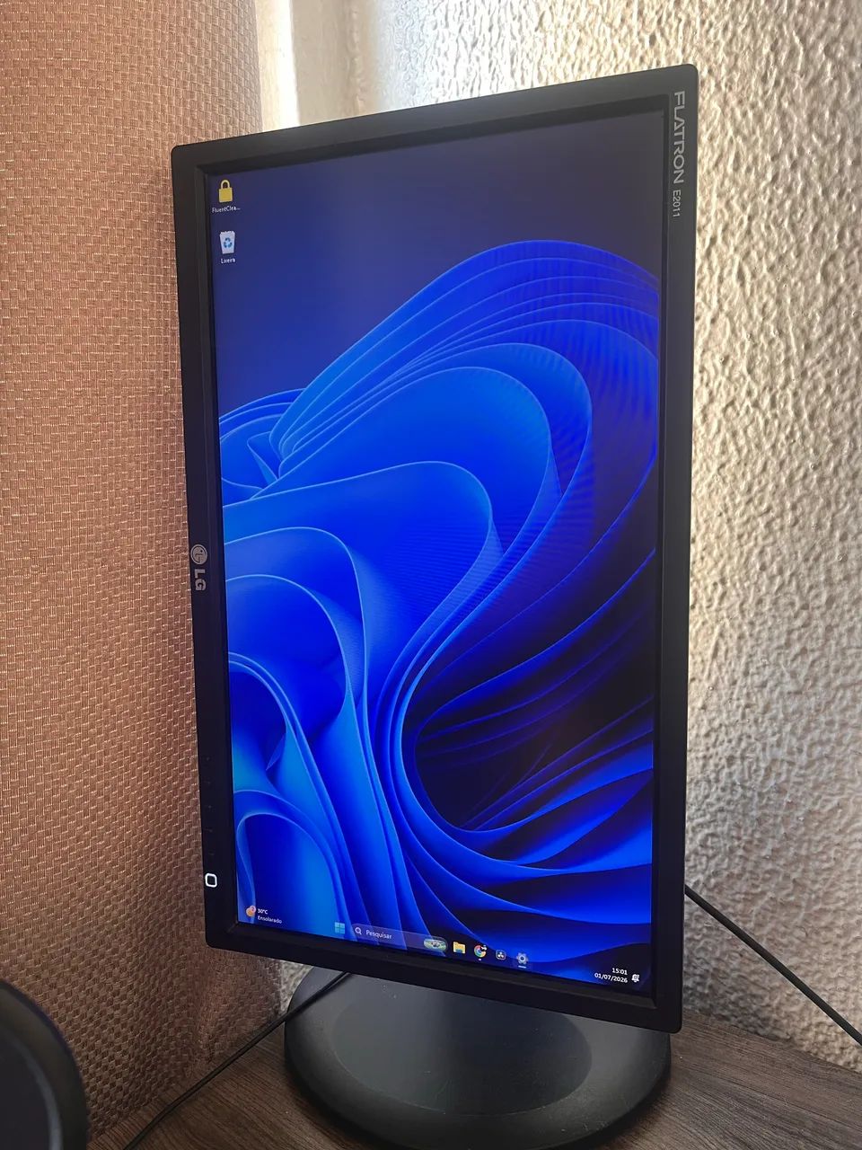 MONITOR LG 20 resolução HD - Foto 5