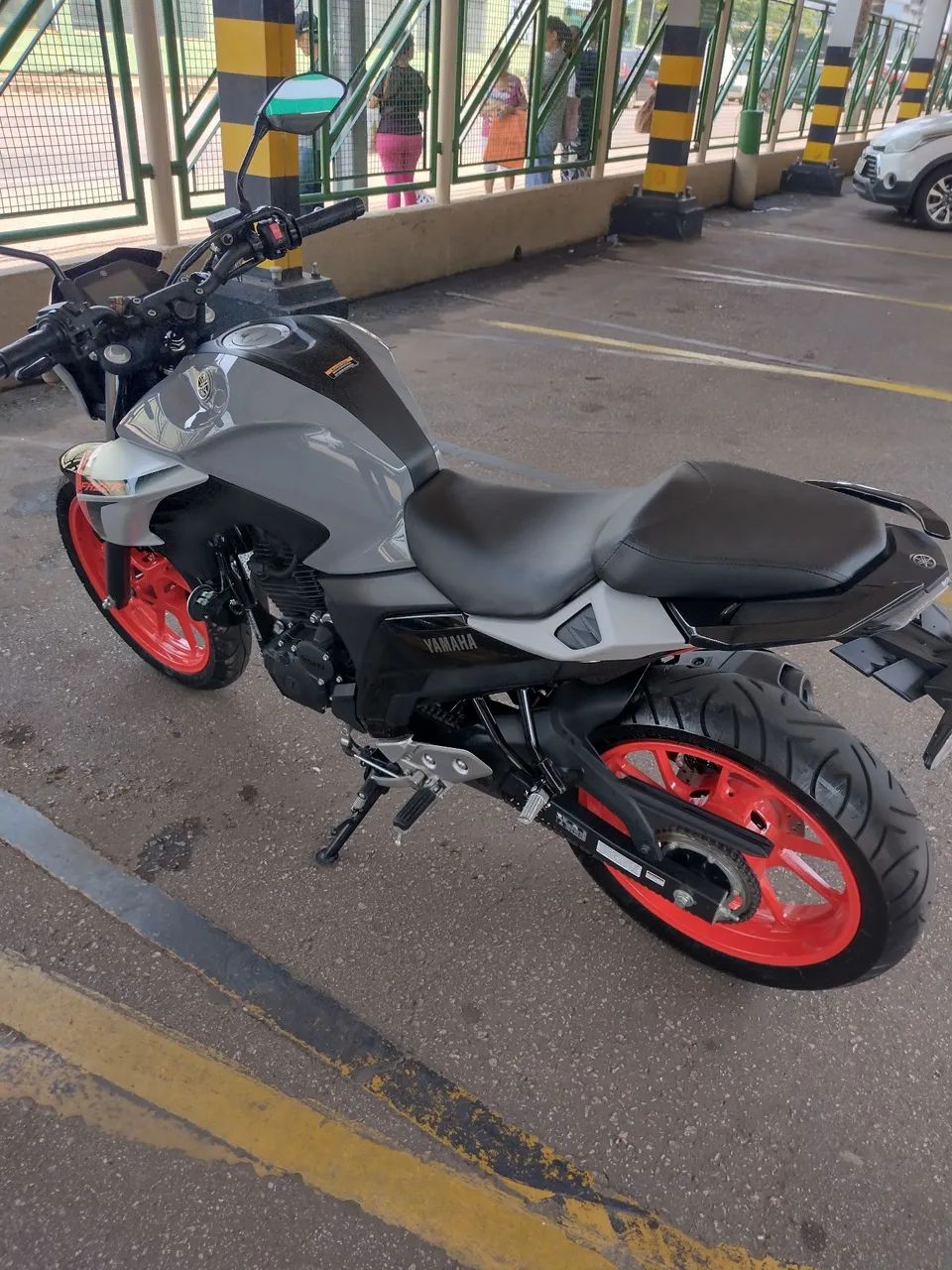 Fazer 250/2026, com 1400 km  - Foto 2