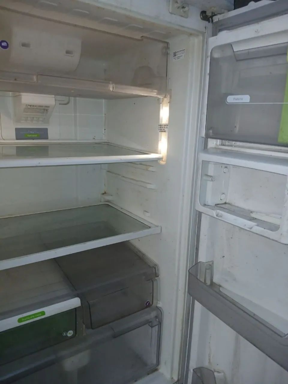 Vendo geladeira nova sem o motor - Foto 5