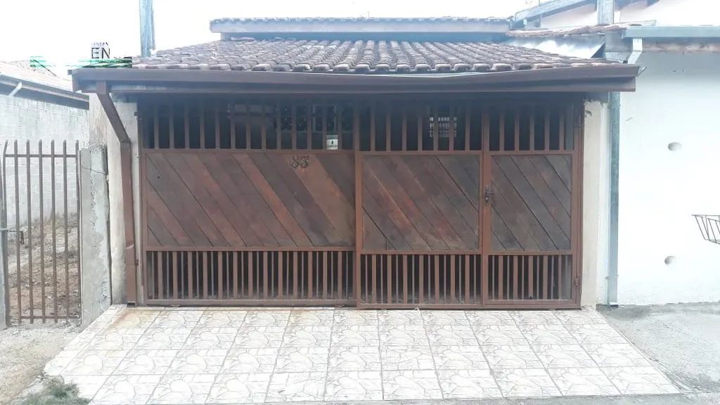 Casa em Jardim Araretama - Pindamonhangaba, SP