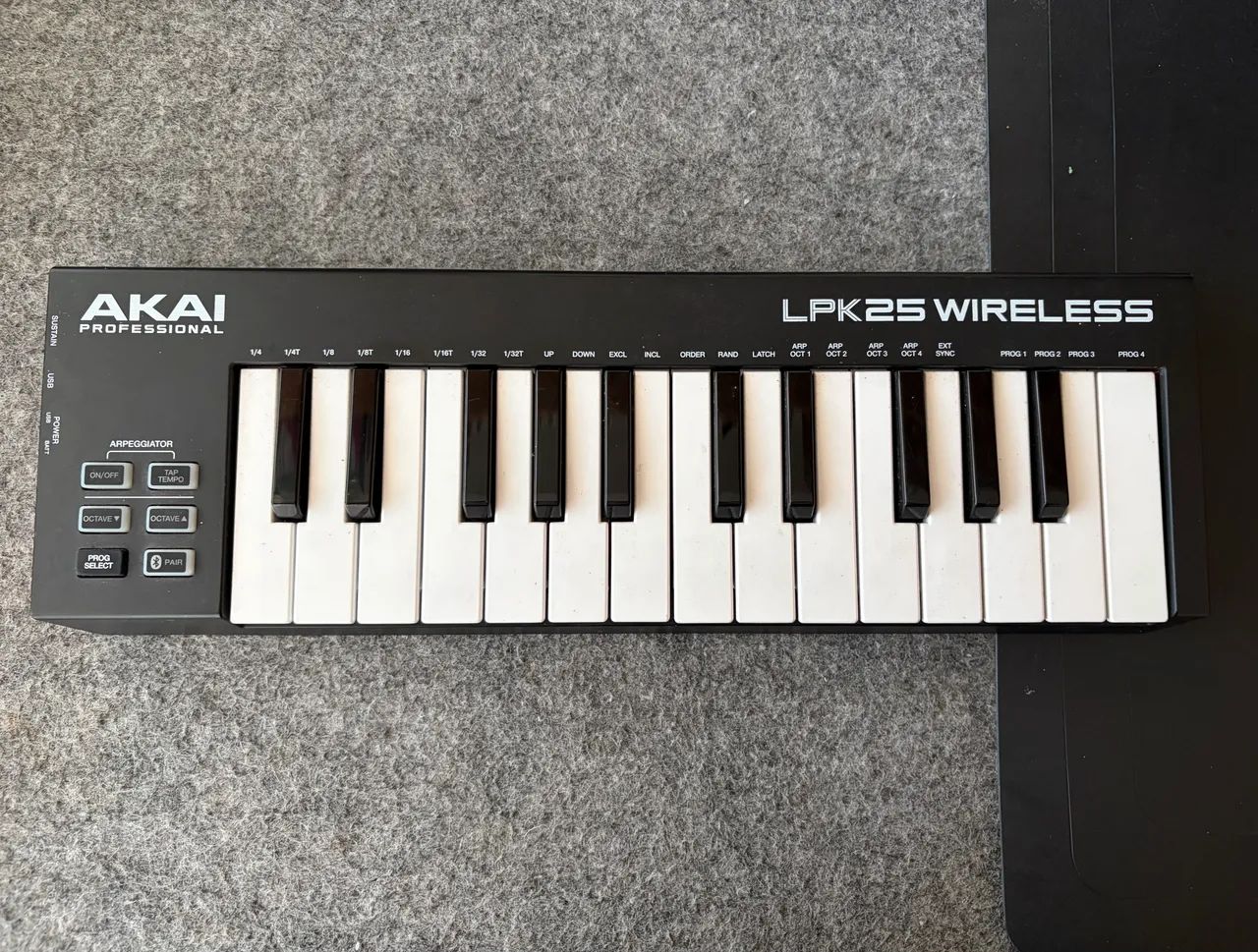 Akai LPK25 Wireless - Controlador MIDI - Instrumentos musicais