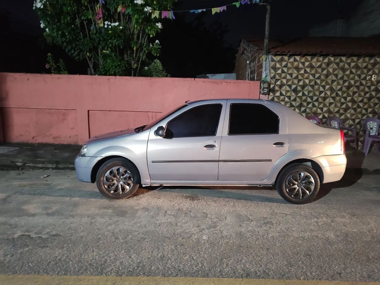 Renault Logan LOGAN Expression Hi-Flex 1.6 8V 4p 2010