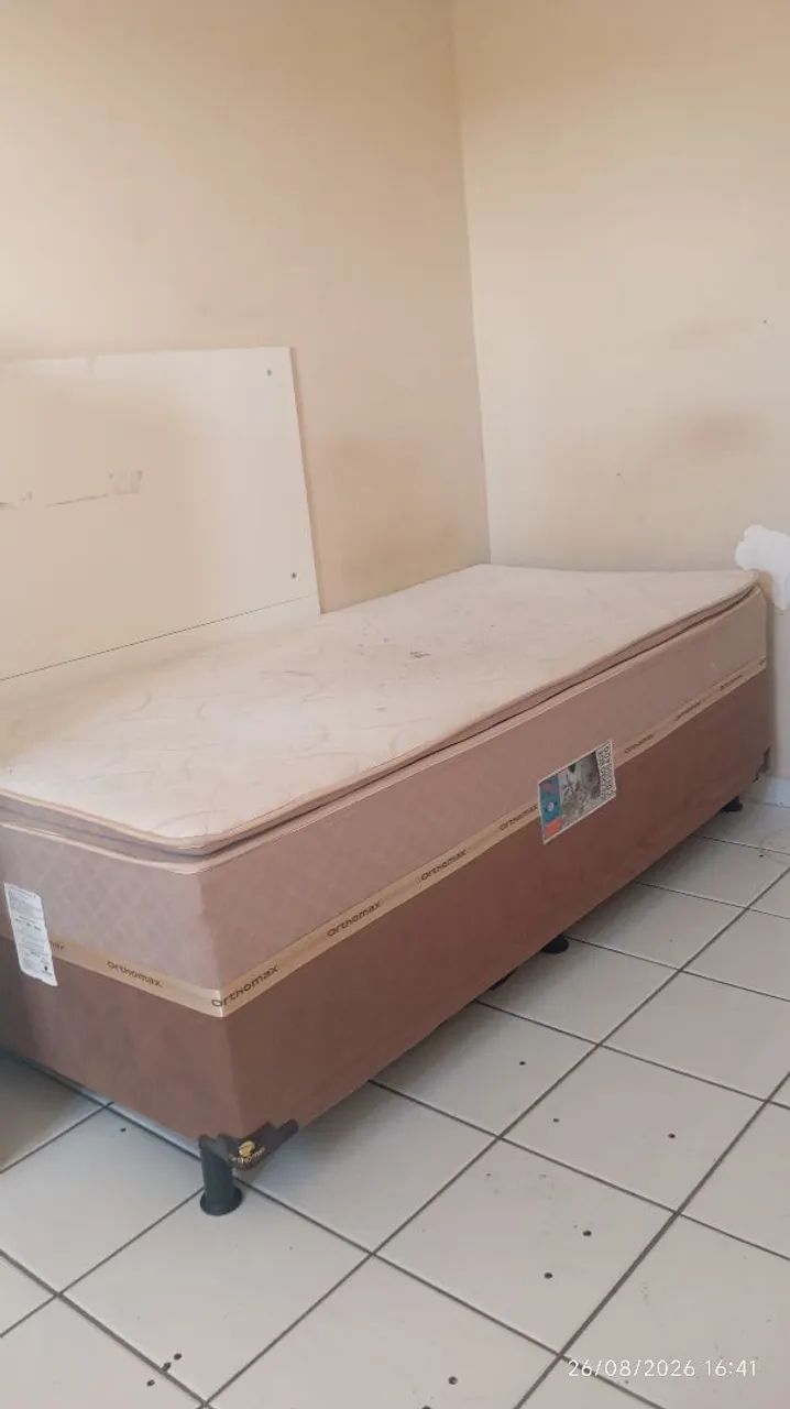 Cama box de solteiro 