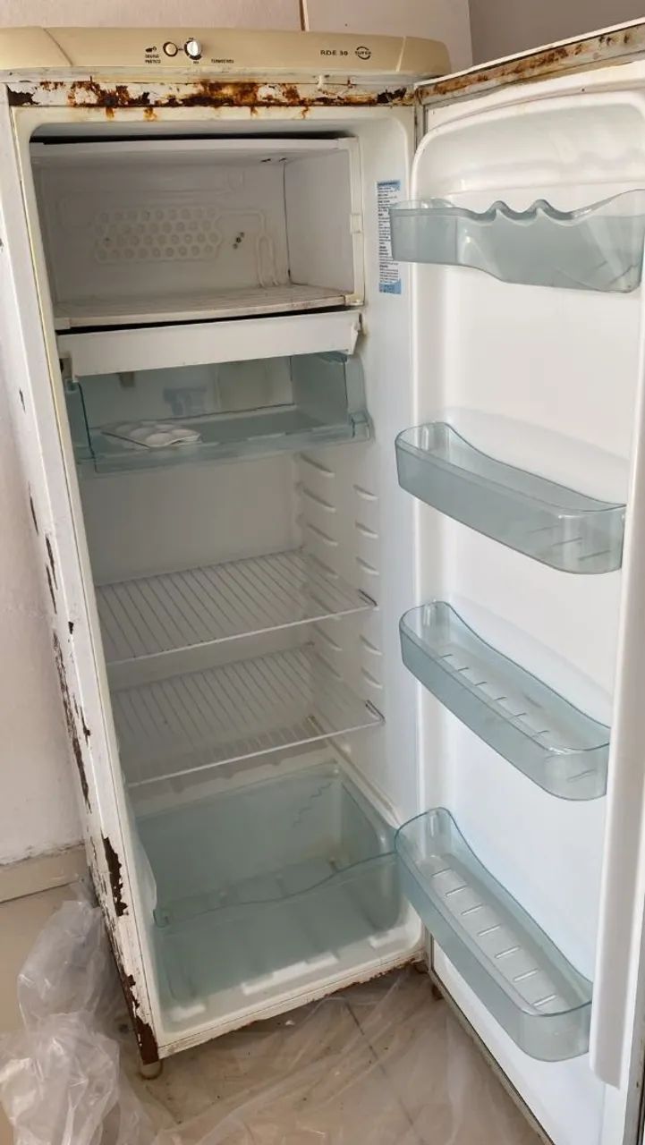 Vendo Geladeira - Foto 2