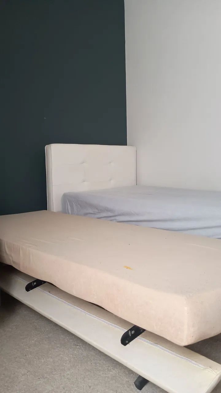 Cama de solteiro + cama auxiliar