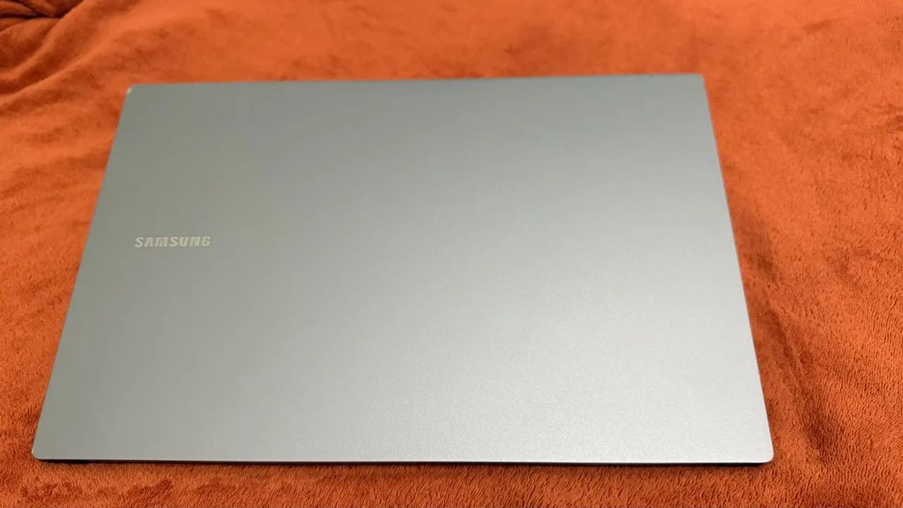 Notebook Samsung Galaxy Book4 de 512GB - Foto 2