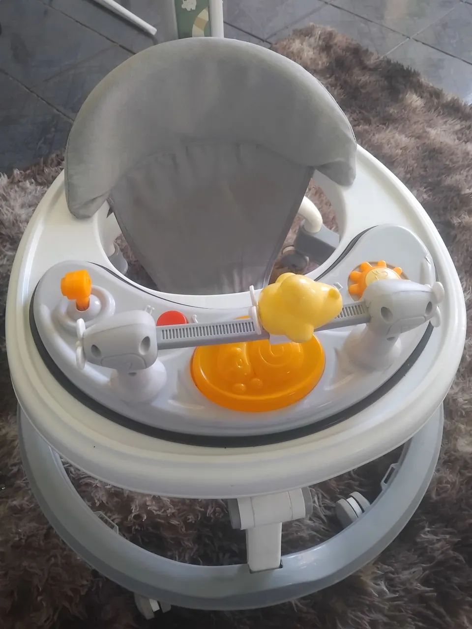 Andador pra bebê 
