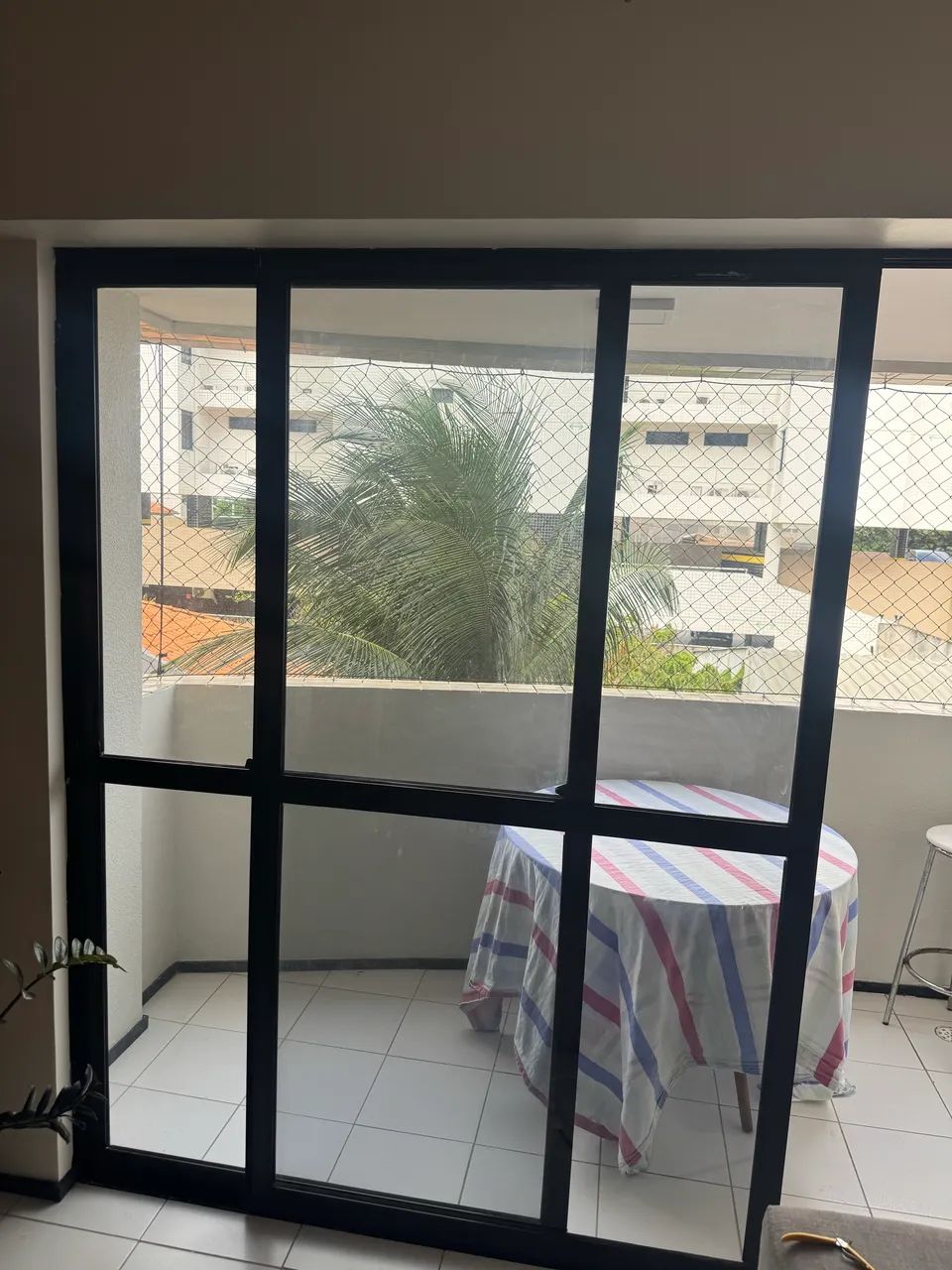 Porta de Vidro Muito Nova  - Foto 2