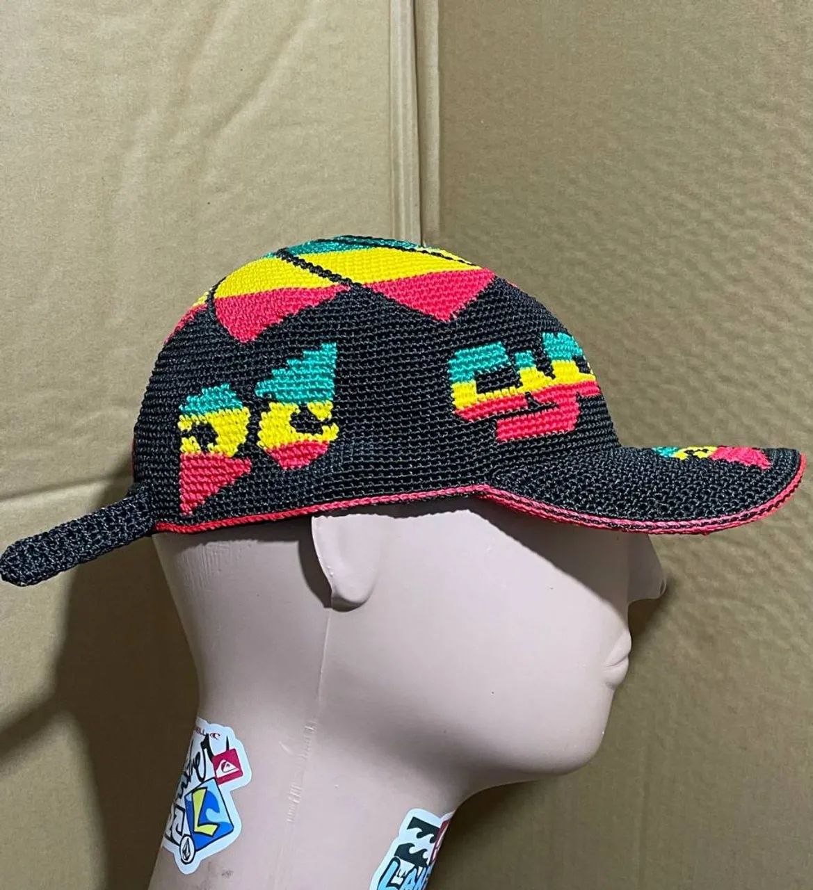 Boné de crochê Cyclone rasta logos  - Foto 4