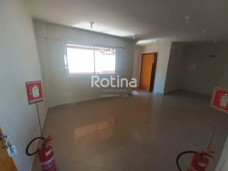 Sala para alugar, Fundinho - Uberlândia/MG - Rotina Imobiliária - Foto 2