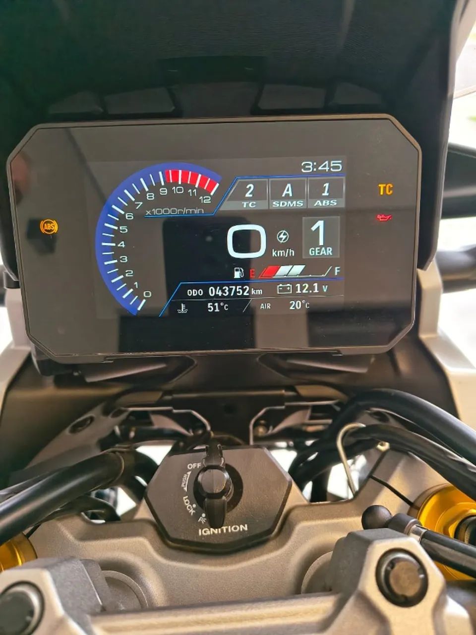 Vstrom DE 1050 - Foto 2