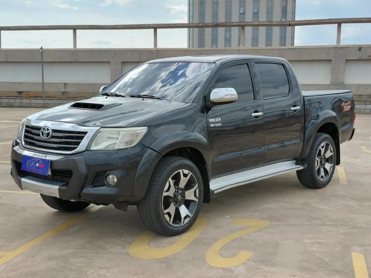 Toyota Hilux CD SRV 4X4 3.0 2013