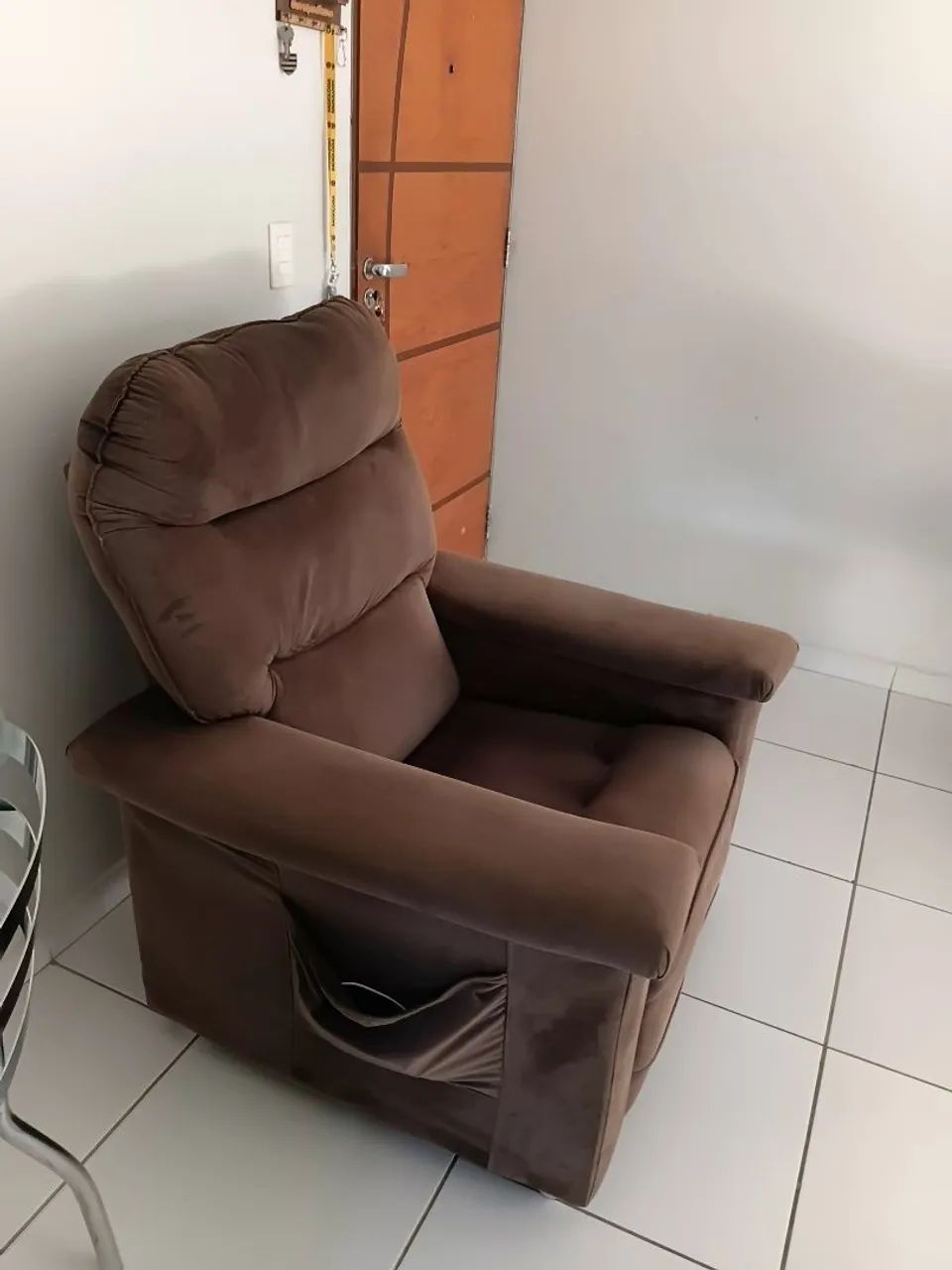 Vendo cadeira do papai excelente estado  - Foto 4