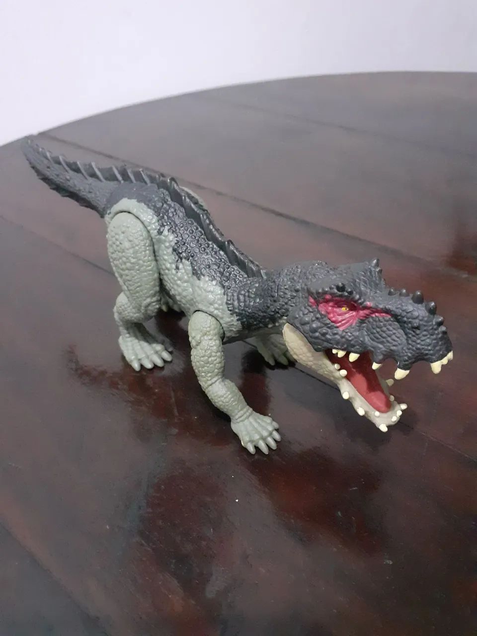 Jurassic world prestosuchus mattel 