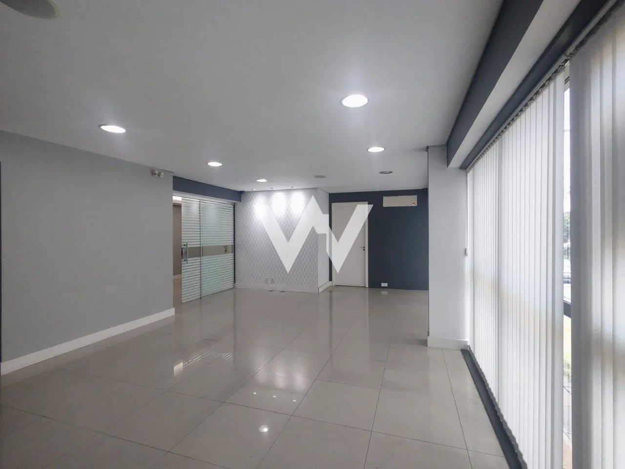 Loja para Aluguel e à venda em Novo Hamburgo - Foto 2