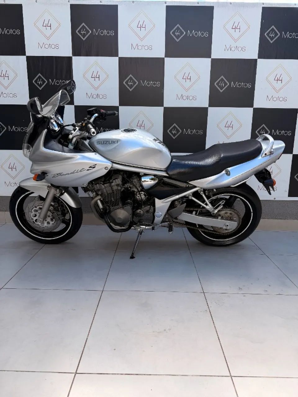Suzuki Bandit 600 S - Foto 2