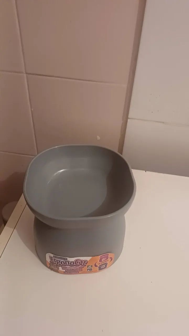 Comedouro elevado para cães e gatos  - Foto 2