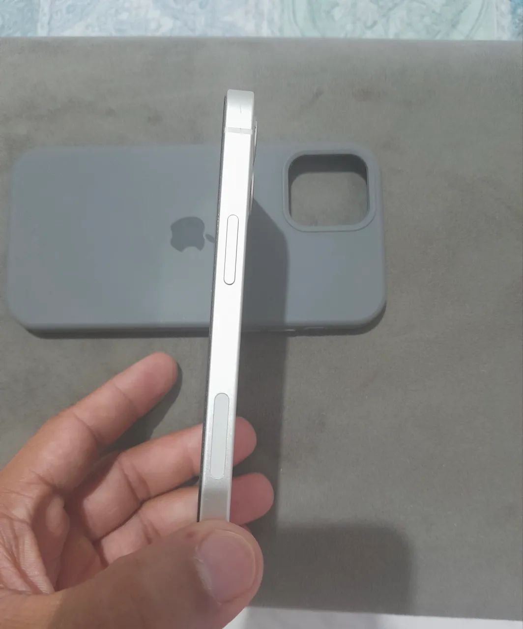 IPhone 12 (256GB)