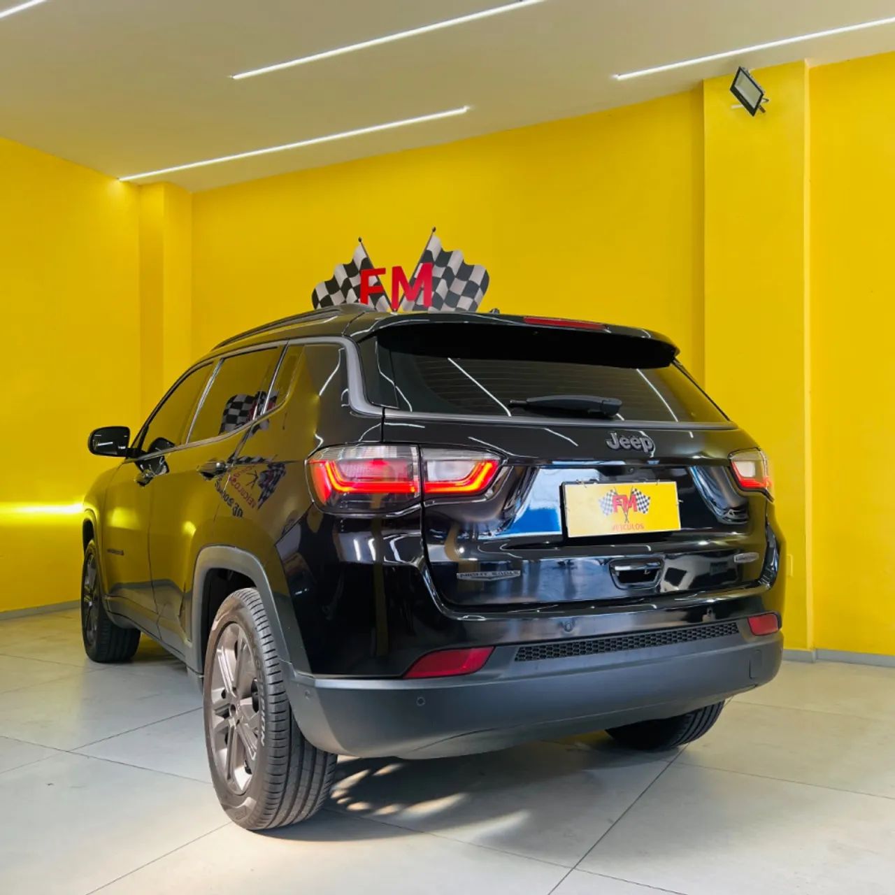 Jeep Compass Longitude Night Eagle 1.3 Flex 2025 - Foto 4