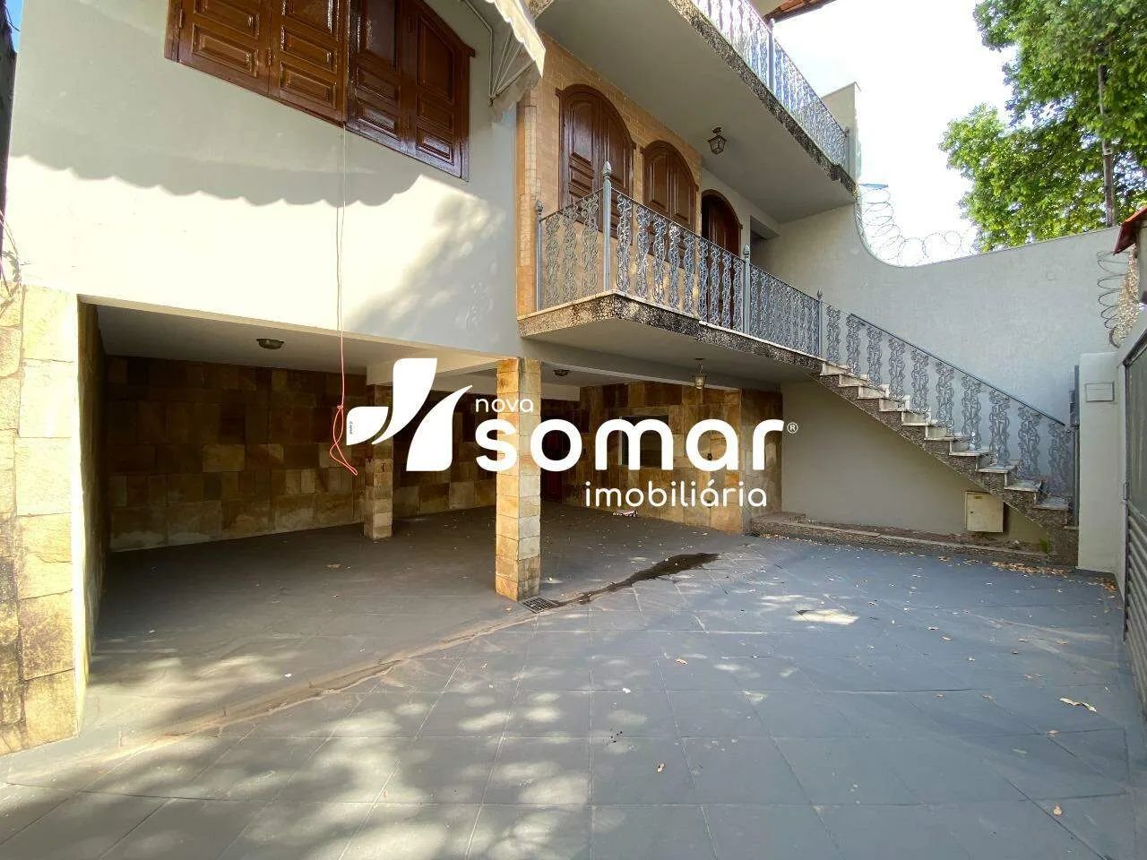 Casa para aluguel, 4 quartos, 2 suítes, 5 vagas, Centro - Divinopolis/MG - Foto 2