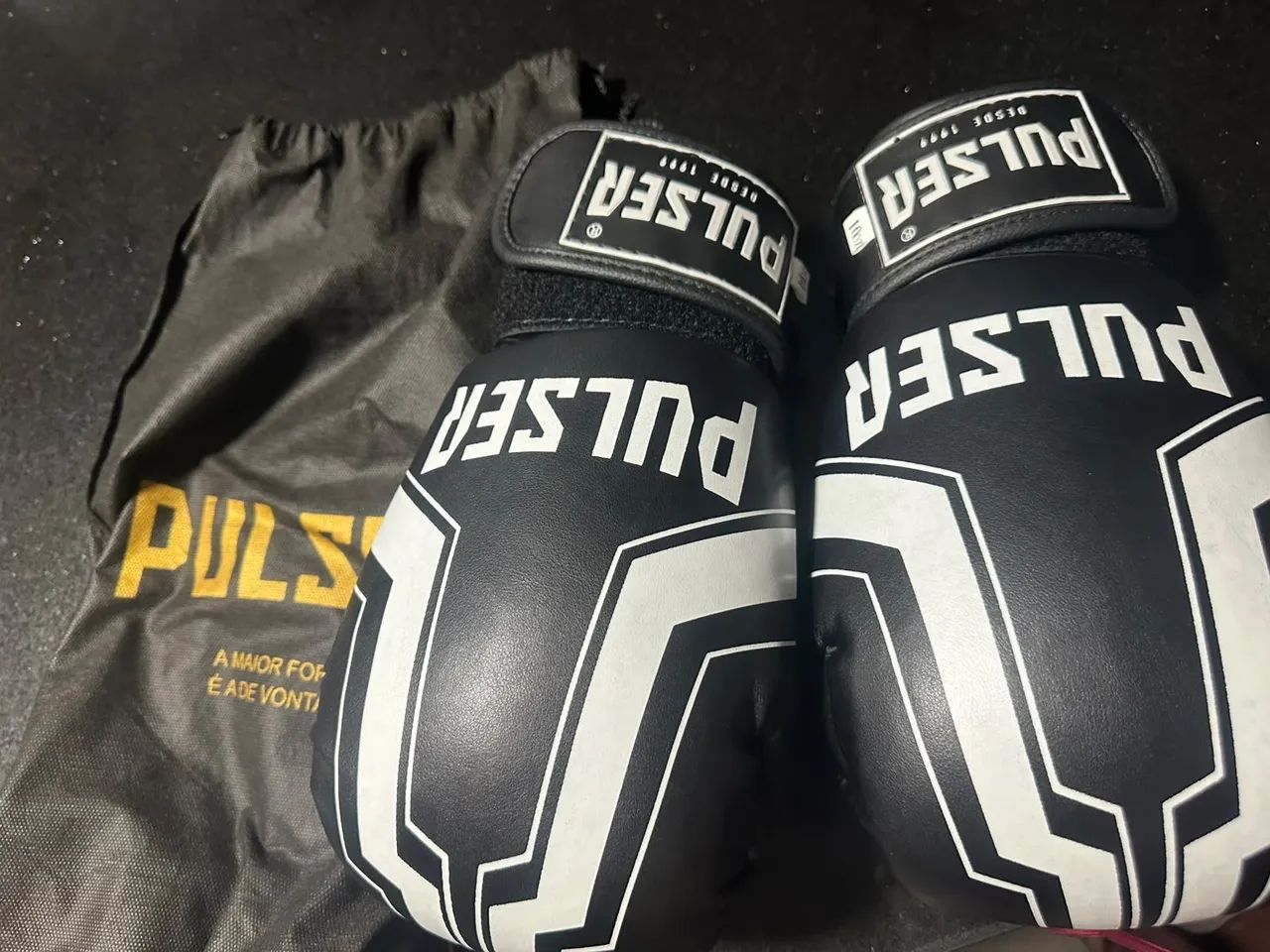 3 Luvas de Box/Muay thai R$150 cada