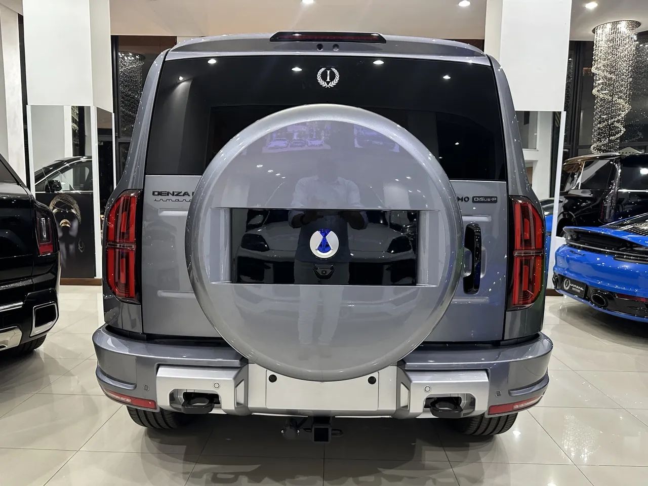 Denza B5 SUV híbrido plug-in, foto 6 de 10
