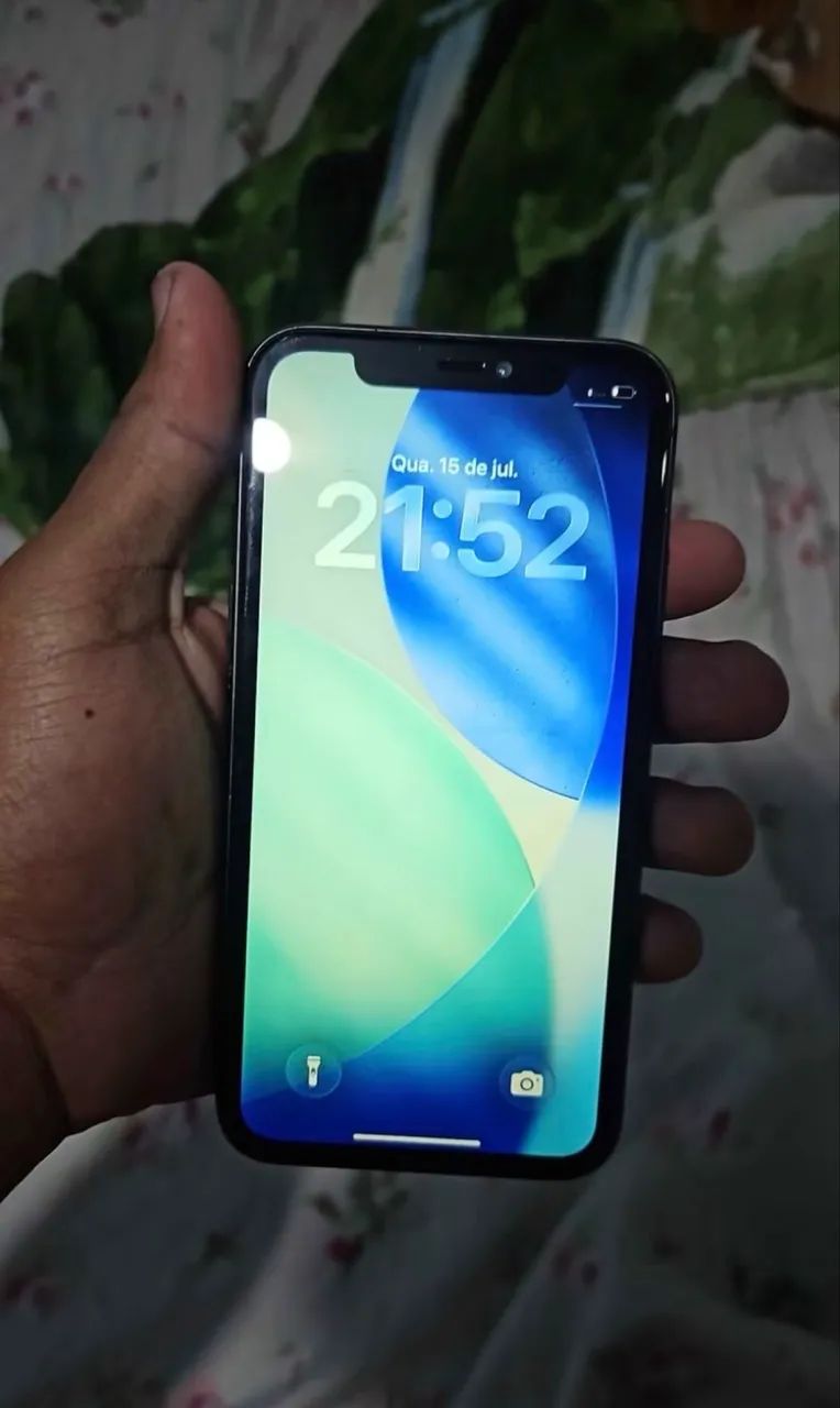 iPhone 11