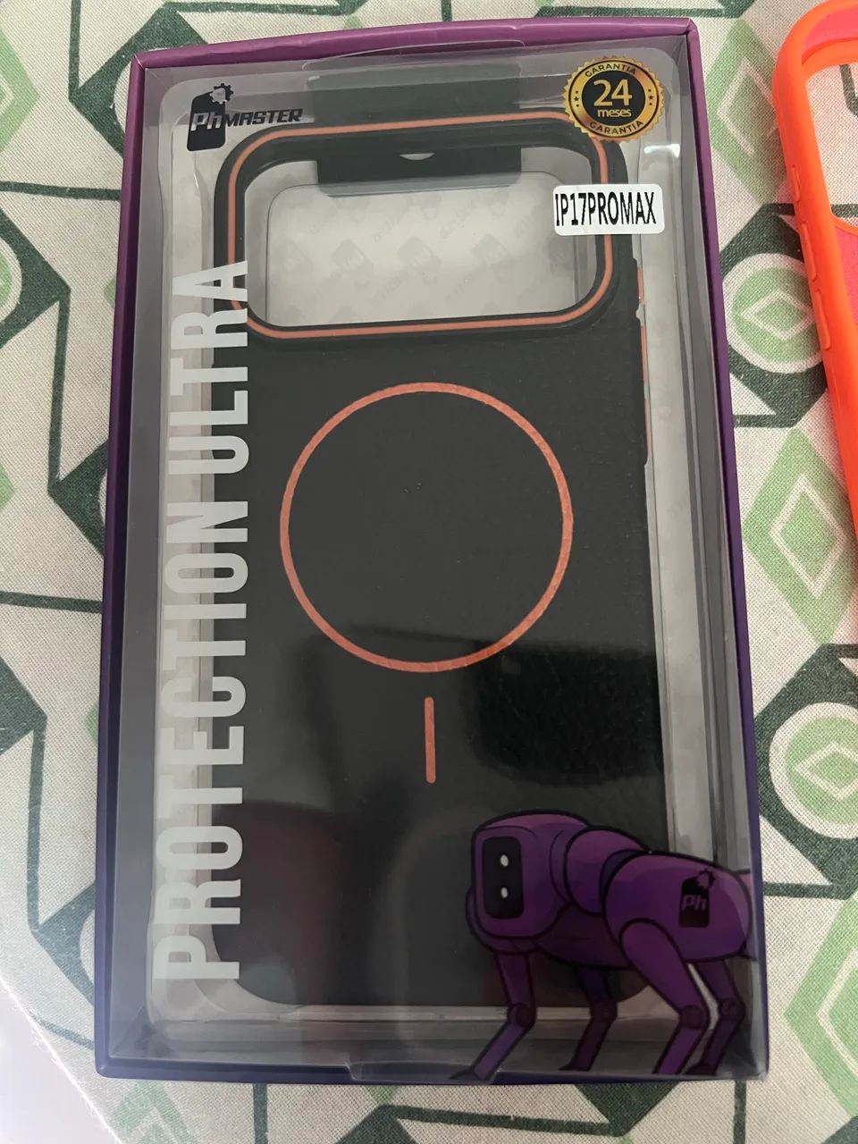 Vendo capinhas do iPhone 17 pro Max nunca usadas!