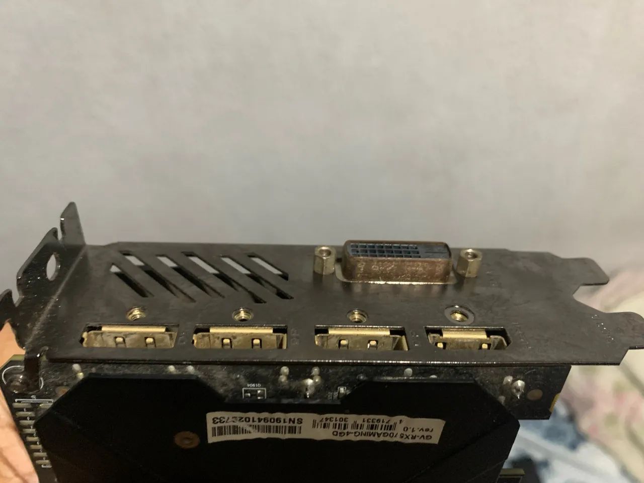 Placa de Vídeo Rx 570 4gb da Gigabyte, funcionando perfeitamente. - Foto 5