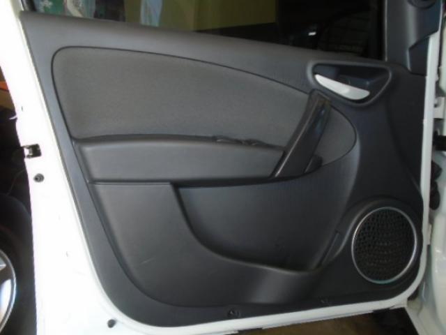 Fiat grand siena 2014 1.4 mpi attractive 8v flex 4p manual - Foto 9