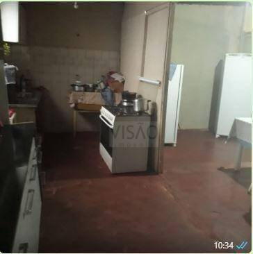 Lote de esquina com uma casa simples nascente - Foto 8