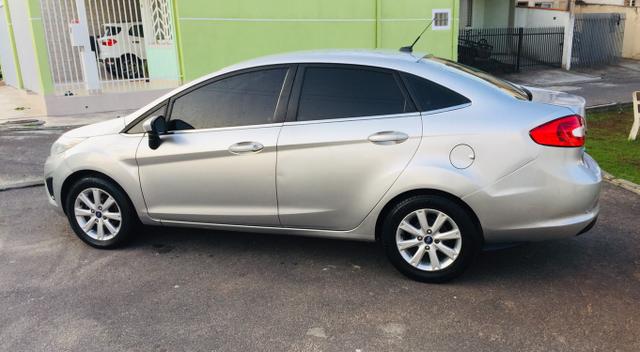 New Fiesta Sedan 1.6 Completo - Foto 12