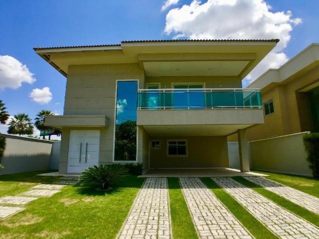 Casa no Alphaville Eusébio - 421m² - 5 Suítes - 4 Vagas (CA0736)